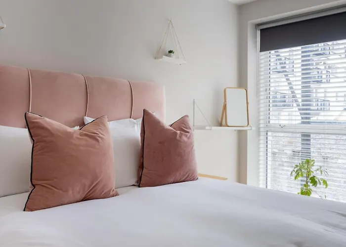 Guestready - Modern Near Jameson Distillery * Dublin