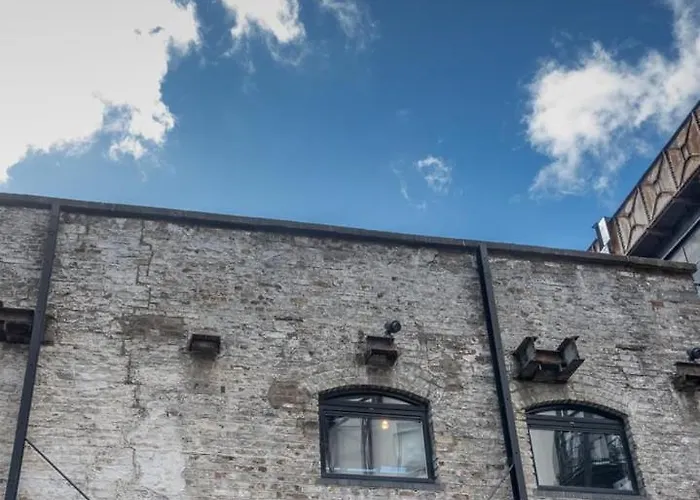 Guestready - Modern Near Jameson Distillery *